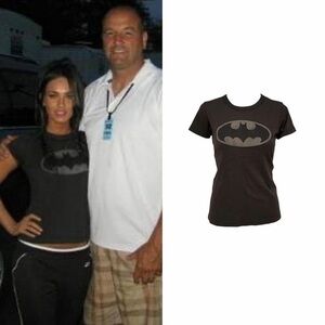 Batman T-shirt Ase Seen On Megan Fox
